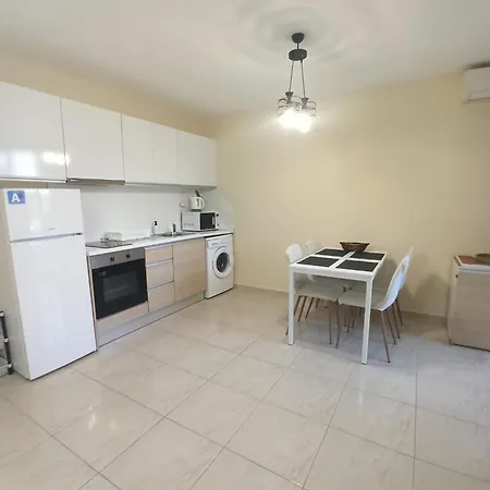 Star Dreams, Apart Otel *